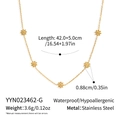 Dettaglio della collana a margherita in acciaio inossidabile con misure e finitura oro - Collana Margherita Oro (YYN023462-G)