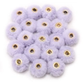 Morbidi pompon di finta pelliccia di coniglio lavanda con occhielli dorati per gioielli fai-da-te - Pelliccia sintetica di coniglio / 5 Pezzi / Viola Chiaro (BFB45)