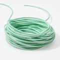 Rol van 3mm muntgroen faux suède plat koord voor DIY sieraden maken en knutselen - Lichtgroen