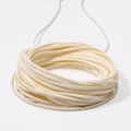 Rol van 10 meter beige imitatiesuède koord voor DIY armbanden en kettingen maken - Broken Wit