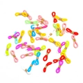 Gros plan de boucles en silicone coloré pour chaînes de lunettes avec curseurs en métal - Couleurs Mélangées Aléatoires Et Spirale Dorée