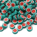 Dettaglio delle perle a forma di anguria in argilla polimerica per gioielli fai-da-te - 30 Pezzi/Confezione / 10x10x4mm / Stile Anguria
