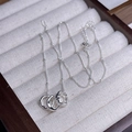 Minimalist S925 silver necklace with three textured interlocking rings on beads chain - 925 Silver / Silver