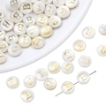 Flache runde Muschelperle mit goldenem Buchstaben B für DIY-Schmuck und Armbänder - Buchstabe B