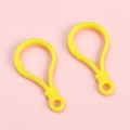Paire de fermoirs mousquetons en acrylique jaune vif pour porte-clés DIY et jouets - Jaune