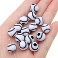DIY acryl honkbal patroon ronde kralen met gaten voor het maken van sieraden - Honkbal Stijl (Ongeveer 12 mm) / Set van 30 / Wit