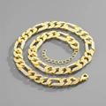 Detailed close-up of golden Cuban link necklace with sparkling micro-paved white zircons - Bracelet 18CM / Gold Geometric Cuban Link - 152