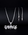 Dettaglio del ciondolo SAVAGE argentato con strass scintillanti su catena a corda - Ciondolo Argentato Solo (Senza Catena)