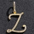 Vue rapprochée du pendentif lettre Z doré serti de strass brillants style hip-hop chic - Or Initiale Z