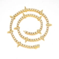 Hip hop style gold-plated thorn necklace with sparkling rhinestones for men - 45cm / Gold