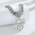 Collier chaîne cubaine argentée avec pendentif cœur et lettre G en diamants - Lettre E Argentée