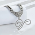 Collier maille cubaine argenté avec connecteur cœur et pendentif lettre G strass - Lettre V Argentée