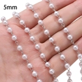 Catena di perle bianche da 5mm con connettori in metallo argentato per fai da te - Perla 5mm Argento / 50cm