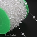 8mm weiße Perlenkette auf Rolle 5m lang für DIY Hochzeitsschmuck und Handwerk - Runde ABS Künstliche Perlenkette / 8mm 5 Meter/Packung / Weiß
