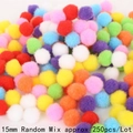 Pompon colorati da 15mm per fai-da-te, 250 pezzi palline di peluche soffici colori misti - 15mm (circa 250 pezzi/confezione) / Colori Misti Casuali