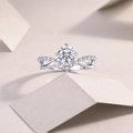 Detailed macro view of V-shaped sterling silver ring set with round lab-grown diamond - Size 5 / Lab-Grown Diamond 1 Carat Ring