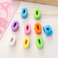Bunte ovale Acryl-Perlen mit Mittellöchern für die DIY-Schmuckherstellung - Zahl 0 / 5 Stück/Packung (ca. 13 mm B x 22 mm H) / Zufällige Mischfarben