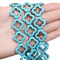 Perles trèfle turquoise synthétique bleu ciel avec centre évidé pour bijoux DIY - Quatre-feuilles Creux / 20mm (38cm/Paquet) / Bleu ciel