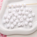 Perles cubiques en acrylique blanc à facettes pour la création de bijoux DIY - 8mm / Blanc