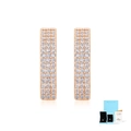 Detailansicht der Roségold-Moissanit-Ohrringe mit vier Reihen Diamanten und GRA-Zertifikat - Roségoldene Ohrringe (Mit GRA-Zertifikat Und Geschenkbox)