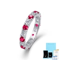 Detailansicht eines Silberrings mit roten und weißen Edelsteinen und blauen Geschenkboxen - US Größe 5 / Ring + GRA Zertifikat + Geschenkbox / Rot (R14016)