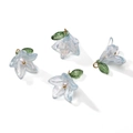 Irisierende hellblaue Lilienblüten-Anhänger mit Perlen und Goldösen für DIY-Schmuck - Blau