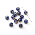 Perline in lega cloisonné blu con motivi dorati per gioielli fai-da-te e bracciali - Perla Rotonda Mantra a Sei Parole / 8mm (1 Pezzo) / Blu