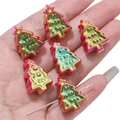 Cuentas de árbol de Navidad de acrílico con bordes rojos y acabado metálico verde y dorado - Árbol de Navidad Galvanizado / 2 Piezas/Paquete (17x24mm) / Rojo