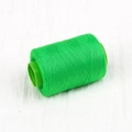 Bobina di filo da cucito in poliestere verde brillante per macchina fai-da-te e mano - Circa 300m (1 Pezzo/Confezione) / Verde Oro