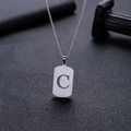 Colgante letra C de acero inoxidable plateado minimalista con cadena de caja cuadrada - Estilo Letra C Hueca (HP0046SC)