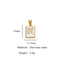 Vue détaillée des dimensions du collier en acier doré avec pendentif nacre lettre N - N-Couleur Acier (Coquillage) / Pendentif Uniquement