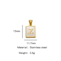 Vue détaillée d'un pendentif en acier inoxydable doré avec incrustation de nacre et lettre Z - Z-Couleur Acier (Coquillage) / Pendentif Uniquement
