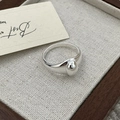 Minimalist S925 sterling silver ring with spherical design on linen wooden tray - US 6# / Silver