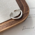 Macro detail of S925 sterling silver stamp on minimalist irregular open ring band - Narrow Style Platinum Silver