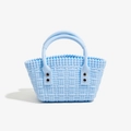 Hellblaue PVC-Korb-Handtasche mit gewebter Struktur und robusten runden Doppelgriffen - Blau