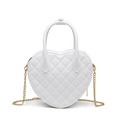 White heart-shaped PVC jelly bag with quilted pattern and gold chain strap - 190*50*170mm / White