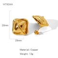 Elegante goldene quadratische Ohrstecker aus Kupfer mit geometrischem Design und Politur - Gekrümmter Quadratischer Stil (HT834A)