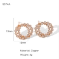 Élégantes boucles d'oreilles créoles évidées en or rose avec zircons blancs de 13x15mm - Pavage Cercle Creux (NYH-SS74A)
