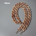 Dettaglio catena per borsa 120cm in resina marmorizzata con moschettoni dorati - 120cm / Beige