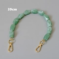 Detail van de 39cm groen gemarmerde hars tassenketting met gouden metalen sluitingen - Onregelmatig groen marmerpatroon (Stijl 1)