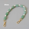 Detail van 39cm groen gemarmerde kralenketting met gouden metalen sluitingen - Geometrische groen en witte afwisselende kralen (Stijl 2)