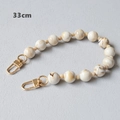 Correa de hombro chic de 33cm en acrílico con perlas de mármol blanco y cierres dorados - Mármol Beige (33cm)