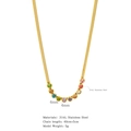 Dettaglio della collana a catena serpente dorata con zirconi tondi colorati da 4mm - Stile Pietre Preziose Arcobaleno (HN0051)