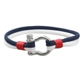 Pulsera náutica tricolor de paracord con cierre de acero sobre fondo blanco - Azul Oscuro Blanco Rojo Patchwork