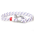 Detalle de pulsera náutica trenzada roja blanca y azul con grillete de acero inoxidable plata - Rojo Blanco Azul Patrón de Espiral