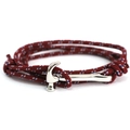 Detalle de la pulsera de cuerda náutica trenzada roja con cierre metálico de martillo - Estilo Base Roja (SCT-09)