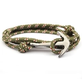 Vista macro di un bracciale nautico in corda di nylon blu navy da 3 mm con chiusura ad ancora - Verde Scuro (QB-02)