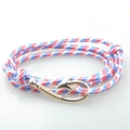 Dettaglio del cordino nautico intrecciato tricolore con chiusura a amo dorata - Rosso/Bianco/Blu Tricolore Intrecciato Con Chiusura Dorata (GF-11)
