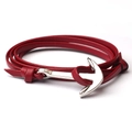 Rotes mehrlagiges Lederarmband mit silbernem Ankerverschluss im maritimen Look - Burgunderrot