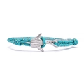 Détail du fermoir en métal requin-baleine sur le bracelet tressé en cordelette turquoise - Corde Camouflage Vert Eau Baleine Argent